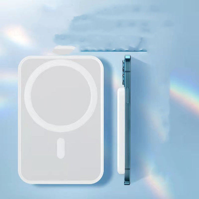 Magnetic Wireless Charger Electric Treasure Wireless Charger Portable Power Source Foot 5000MA Main Image