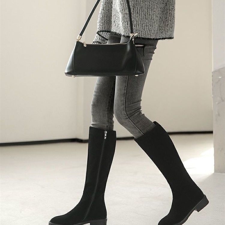 Women's Solid Color Fashion Frosted Long Martin Suede Boots