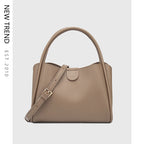 New Fashion Special-interest Portable Commuter's All-matching Shoulder Messenger Bag