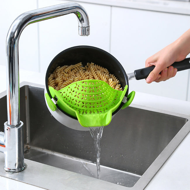 Kitchen Gadgets Silicone Pot Side Drain Stopper Hover Image