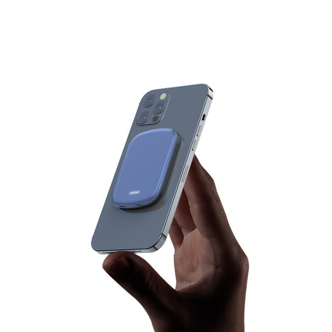 Magnetic Wireless Portable Power Bank Hover Image