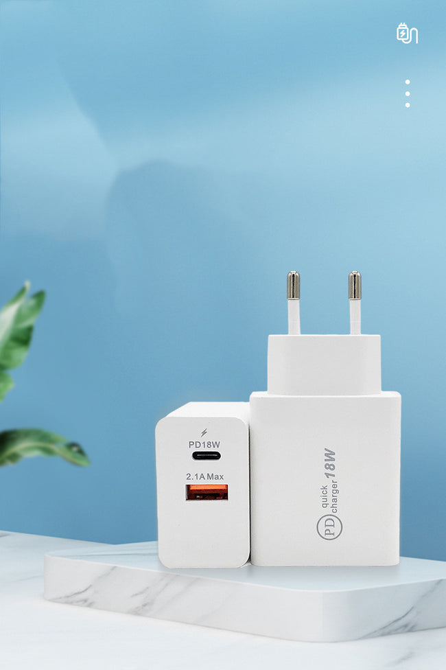 18W USB-C Fast Charge USB Type-C PD Charger US Plug Fast Charging Adapter Main Image