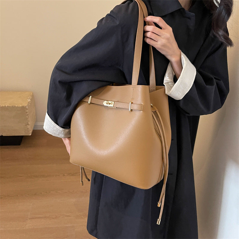 New Large Capacity Fashion All-match Korean Style Trendy Simplicity Messenger Bag