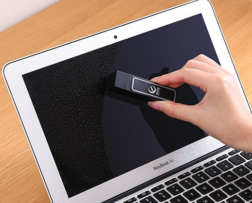 Disposable screen cleaner mobile phone Hover Image