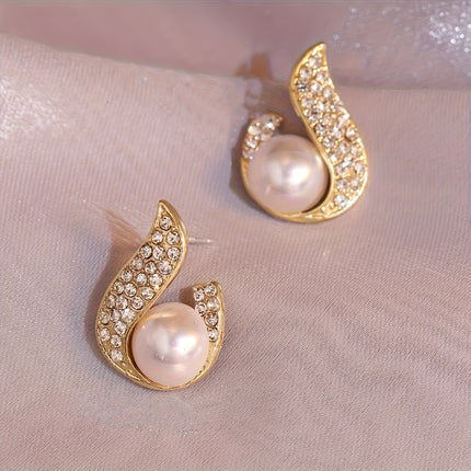 Water Drop Imitation Pearl Earrings For Women Light Luxury