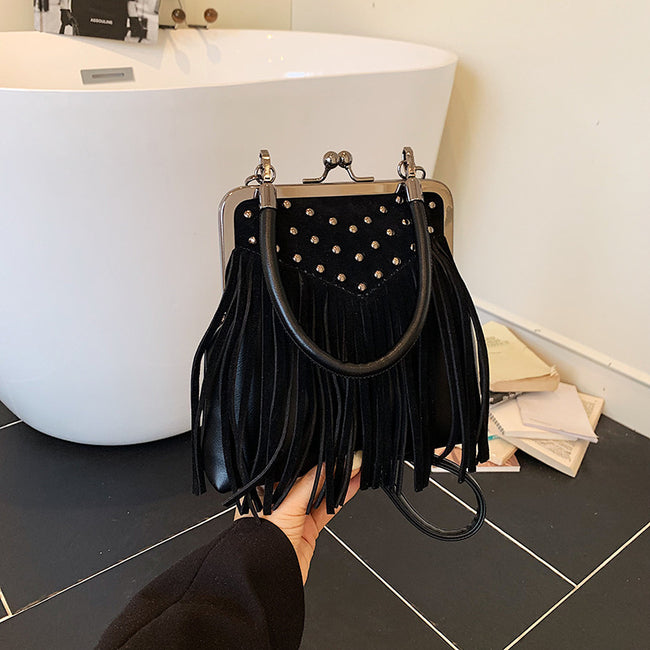 Tassel Bag Women's Retro Rivet Shoulder Messenger Bag Main Image