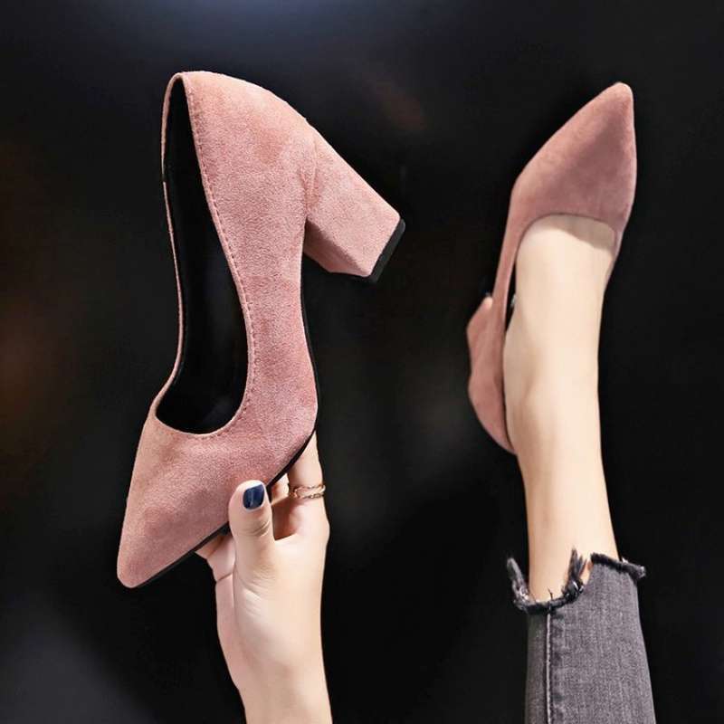 Extra Large Women's Chunky Heel High Heels