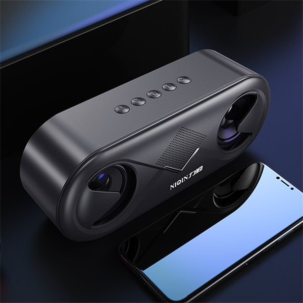 Wireless bluetooth speaker Hover Image