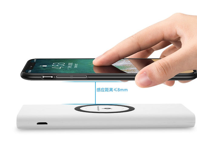 Three in one wireless charging treasure Universal mobile power large capacity charging treasure Main Image