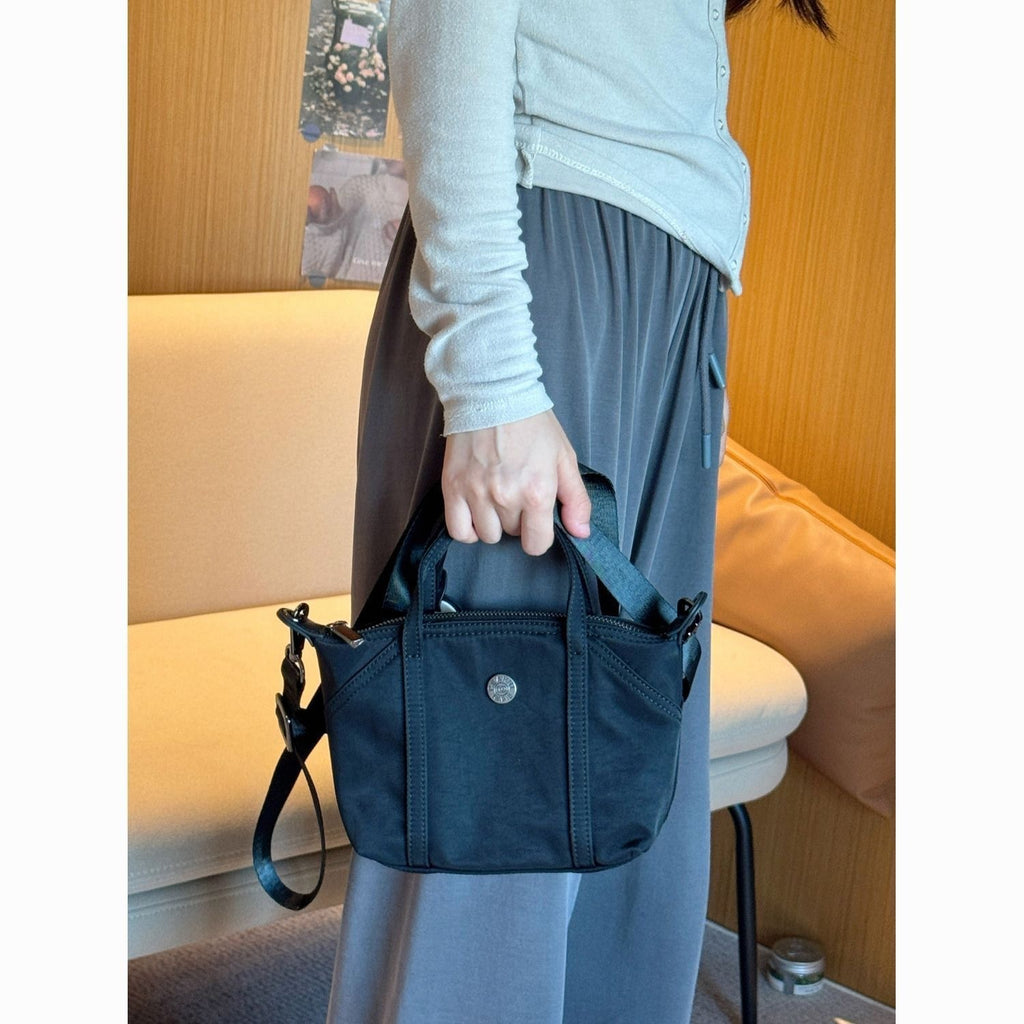 Casual Stylish And Lightweight Shoulder Handheld Versatile Crossbody Bag
