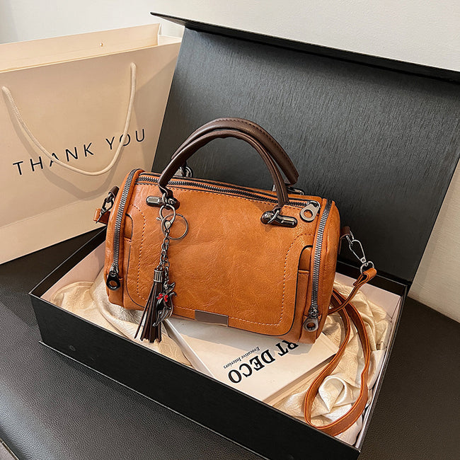 Large Capacity Women's Handbag Office Worker Hover Image