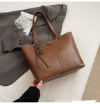 Large Capacity Casual Underarm Shoulder Bag Retro Textured Tote Bag