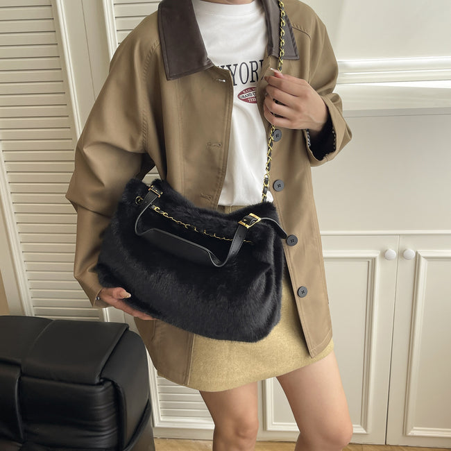 Large Capacity Fur Bag Women's Shoulder Messenger Bag Main Image