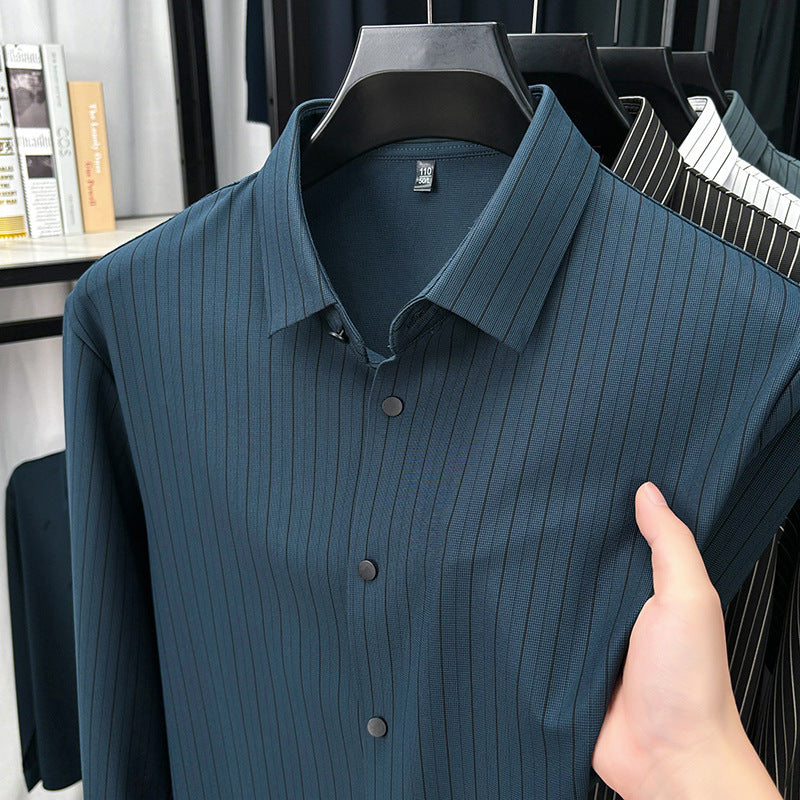 Spring And Autumn New Vertical Striped Shirt Men