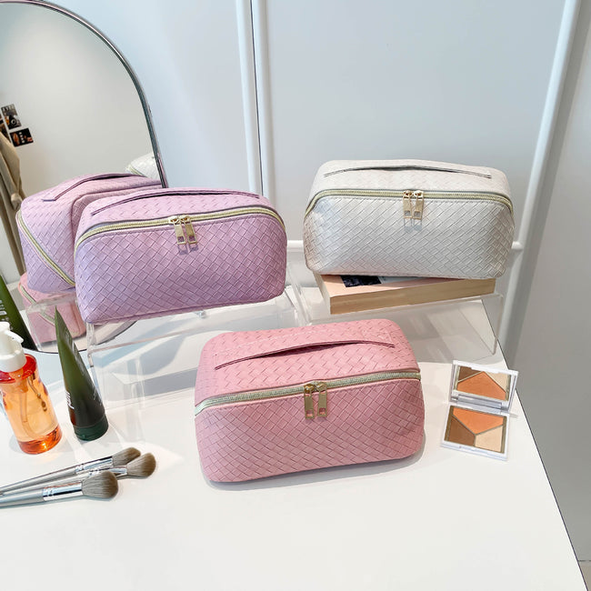 Waterproof Large Capacity Multifunctional Storage Bag Main Image