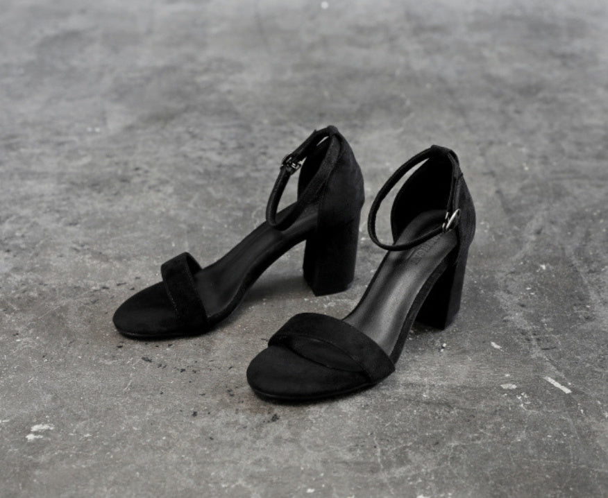 Chunky Heel Ankle-strap Plus Size Plus-sized Women's Shoes