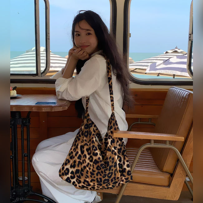 Large Capacity Casual Women's Bag Main Image