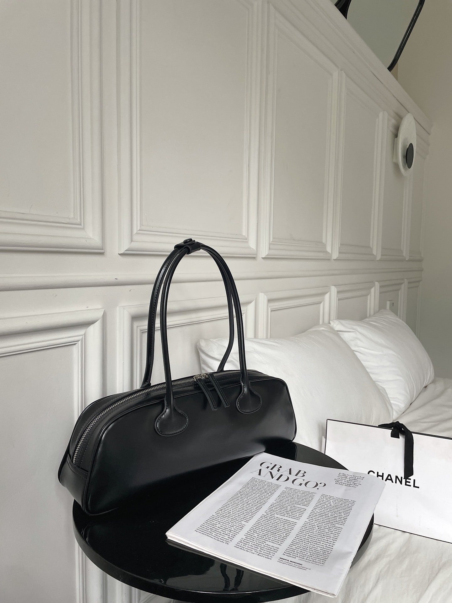 Women's Solid Color Korean-style Large Capacity Cowhide Leather Single-shoulder Bag