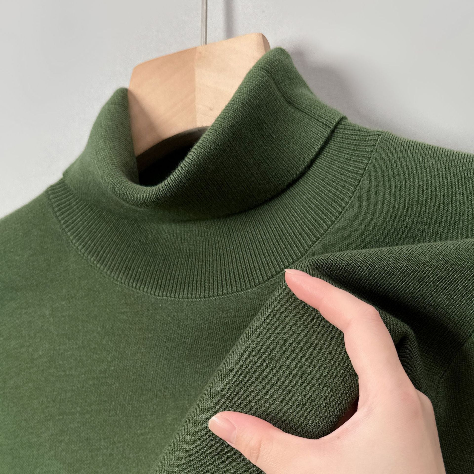 Non-scratchy Thermal Turtleneck Woolen Sweater Men's Thickened Solid Color Minimalist Long Sleeve