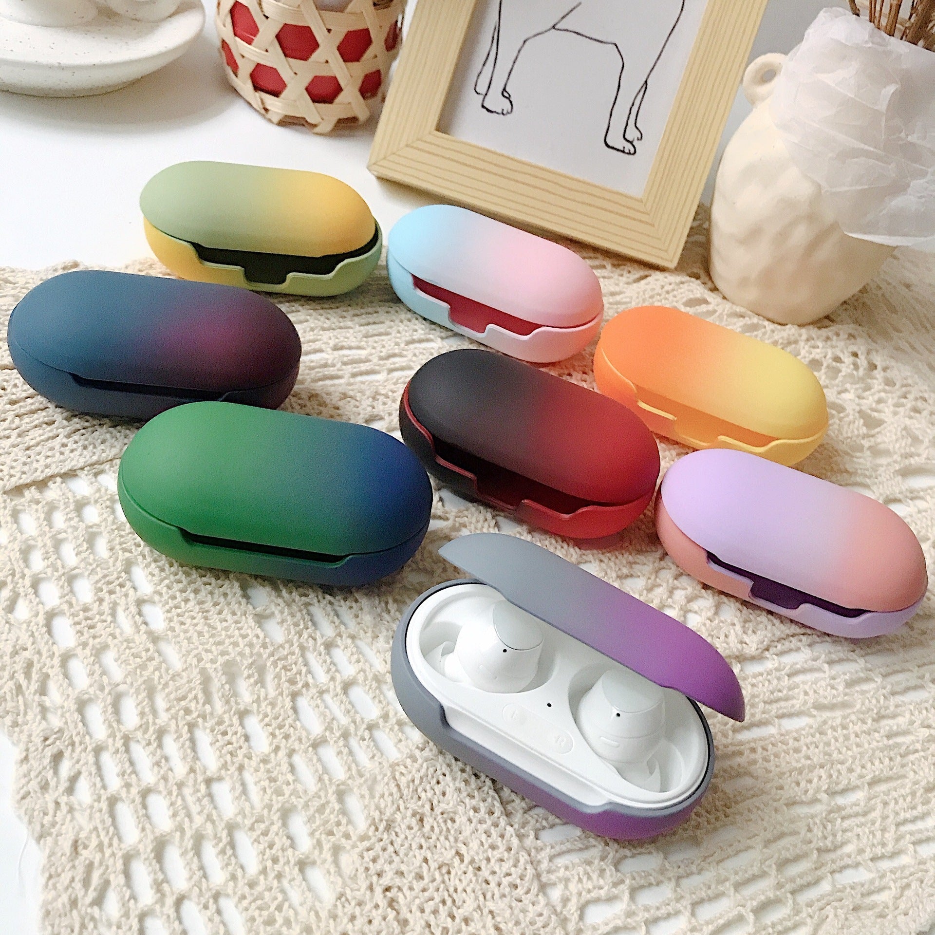Gradient Rainbow Hard Shell Solid Color Earphone Protective Case