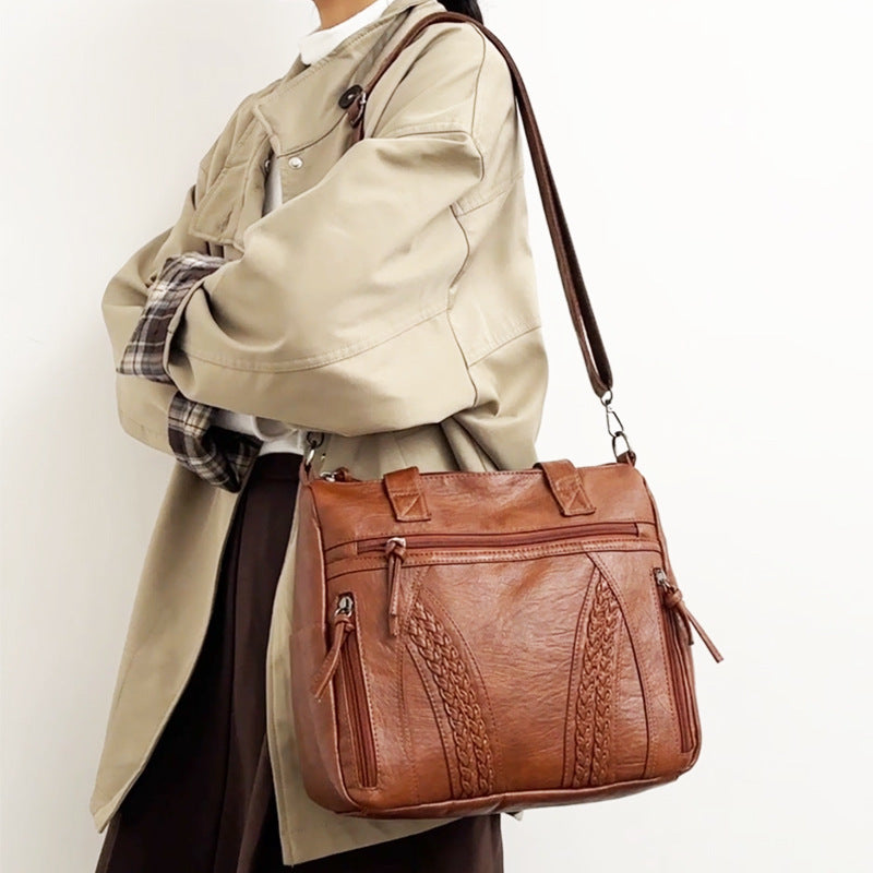 New Women's Bag European And American Retro Large Capacity