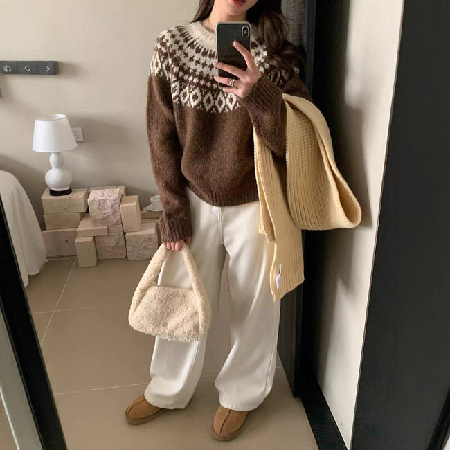 New Round Neck Loose Slimming Christmas Style Knitwear Top Main Image