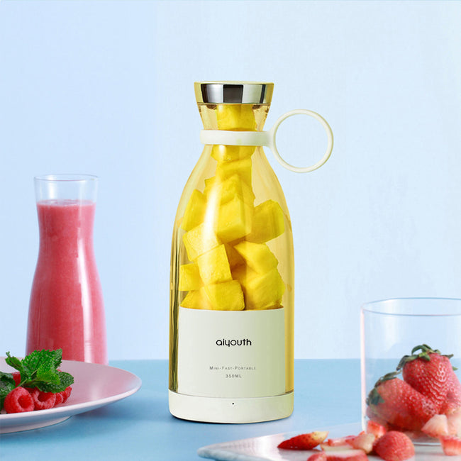 Handheld Small Electric Portable Mini Juicer Main Image