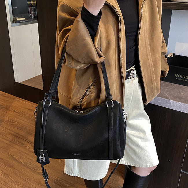 Retro Matte Simple Fashion All-match Large Capacity One-shoulder Portable Bowling Bag Main Image