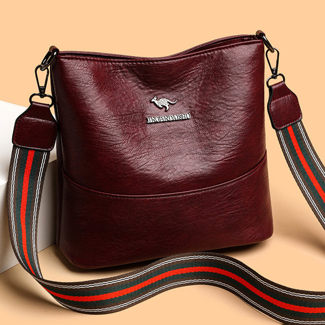 European American Simple Versatile Bucket Bag Main Image