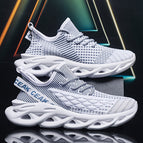 White / UK 6