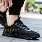Black Yellow / UK 9.5
