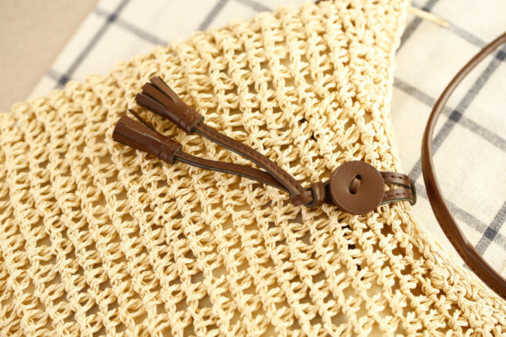 Simple And Elegant Crochet Crossbody Straw Bag