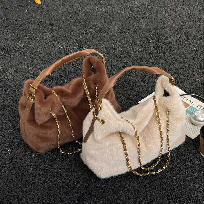 Large Capacity Fur Bag Women's Shoulder Messenger Bag Hover Image