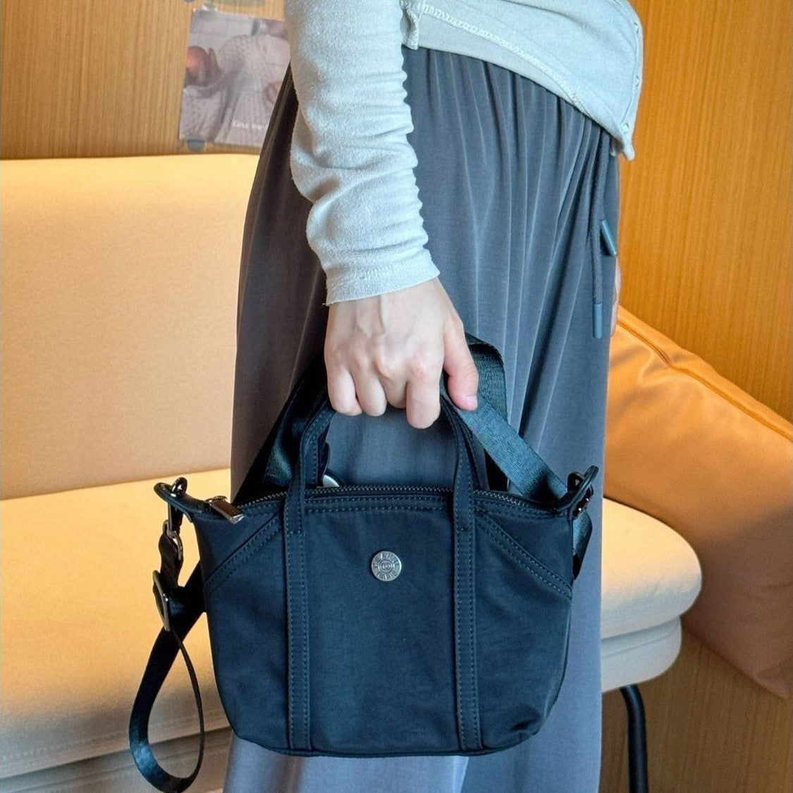 Casual Stylish And Lightweight Shoulder Handheld Versatile Crossbody Bag