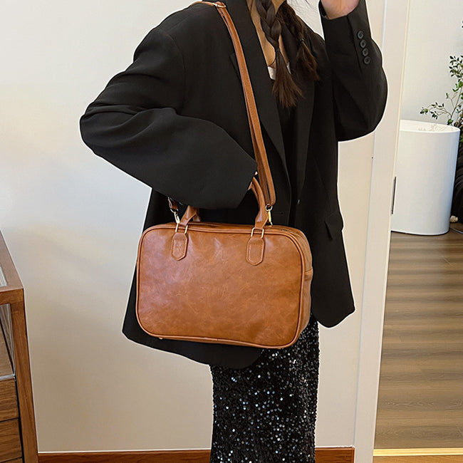 The Trend Of Crossbody Bags For Women Main Image