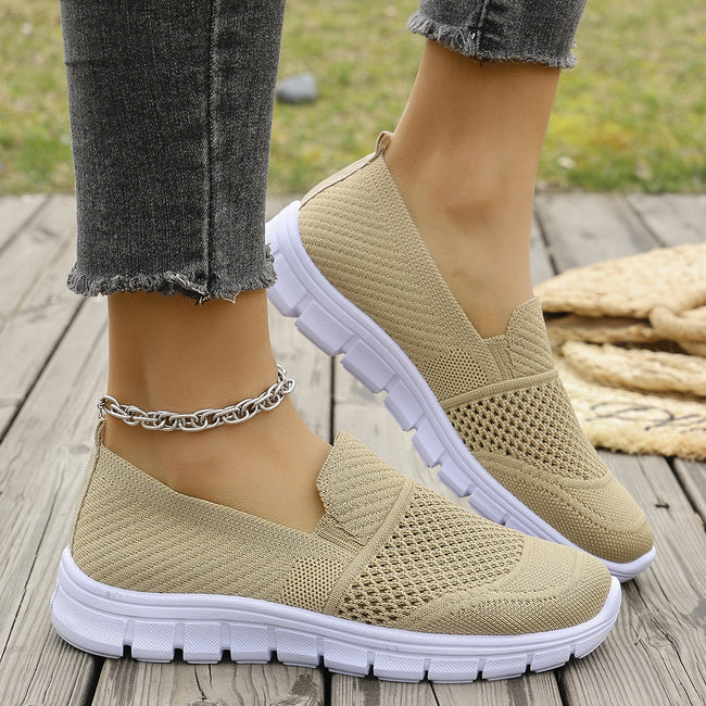 Large Size Mesh Breathable Flat Solid Color Casual Flyknit Pumps Hover Image