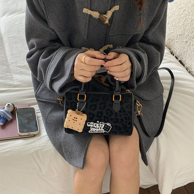 Bag Messenger Bag Female Textured Handbag Boston Main Image