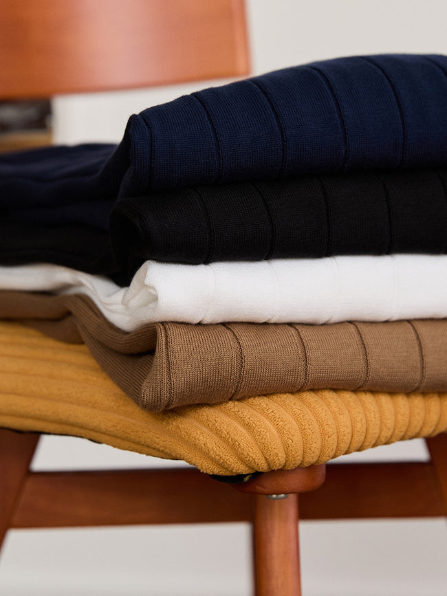 Solid Color Knitted Cotton Breathable Round Neck Long Sleeve T-shirt Main Image