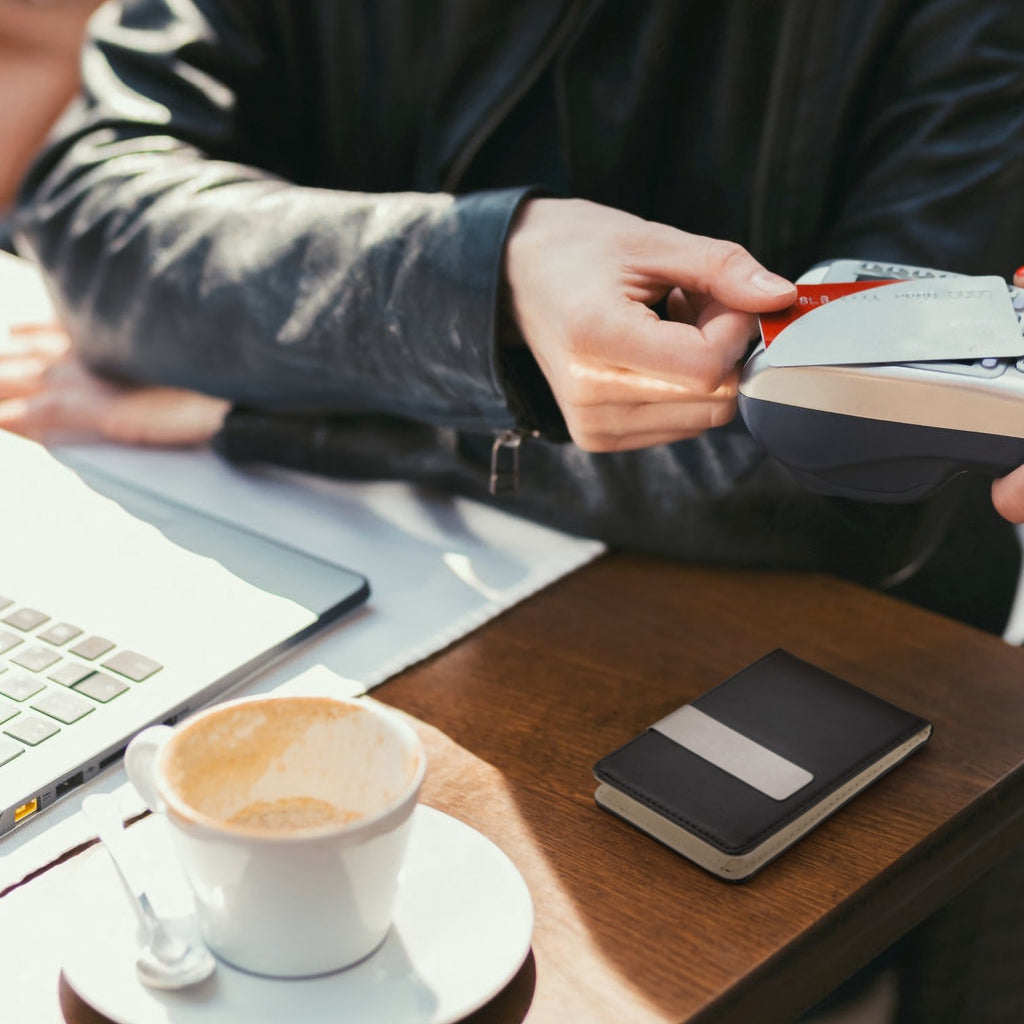 1Pc Unisex PU Leather Wallet For Women Blocking Slim Credit Card Holder With Money Clip