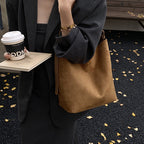 Retro Commuter All-match Fashion Simple Large-capacity Crossbody Bag