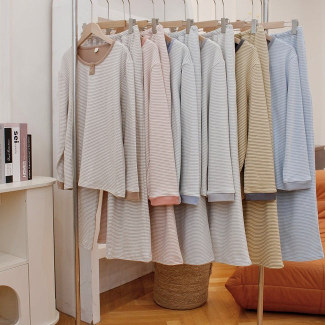 Round Neck Pullover De Velvet Pajamas Women's Autumn Long-sleeved Trousers Striped Homewear Suit Hover Image