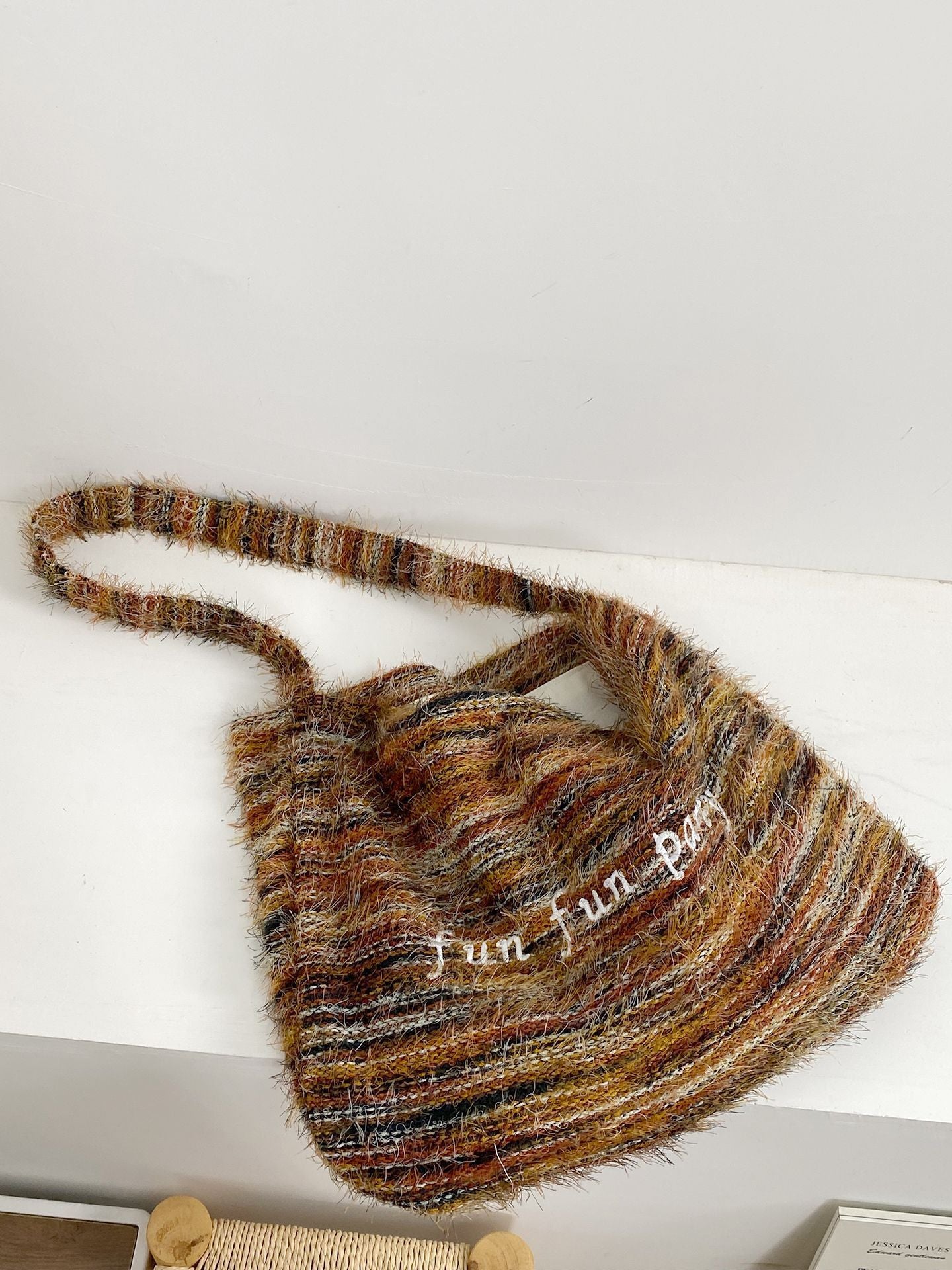 Plush Shoulder Bag Women's Messenger Bag Retro Alphabet Embroidered Commuter Tassel Bag