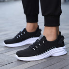 Black / UK 4