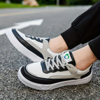White/Black/Gray / UK 15